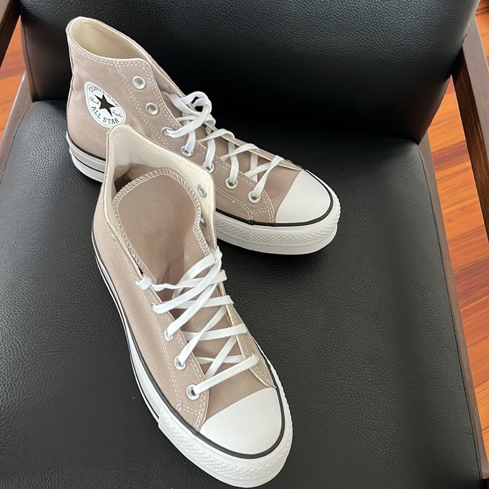 📣📣 BRAND NEW CONVERSE HIGH PLATFORM HIGH TOP CHUCK TAYLOR ALL STAR - Picture 3 of 8